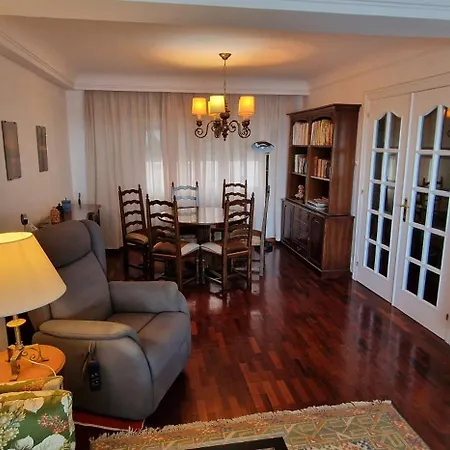 El Ventanal De La Playa - 6 Pax - 4 Hab Y 2 Banos - Vut-4511-as Apartament Gijón