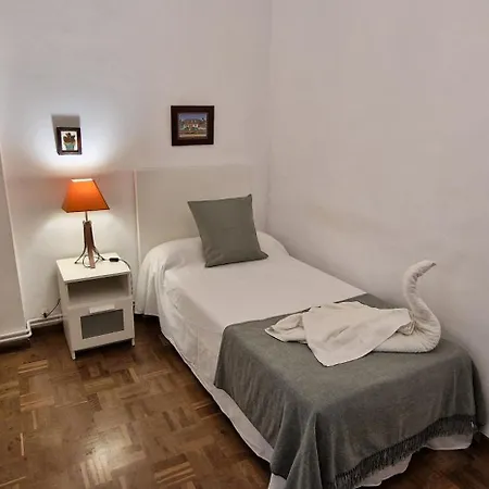 Apartment El Ventanal De La Playa - 6 Pax - 4 Hab Y 2 Banos - Vut-4511-as *